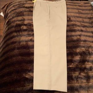 Brooks Brothers Pleated Khaki Pants 36x34